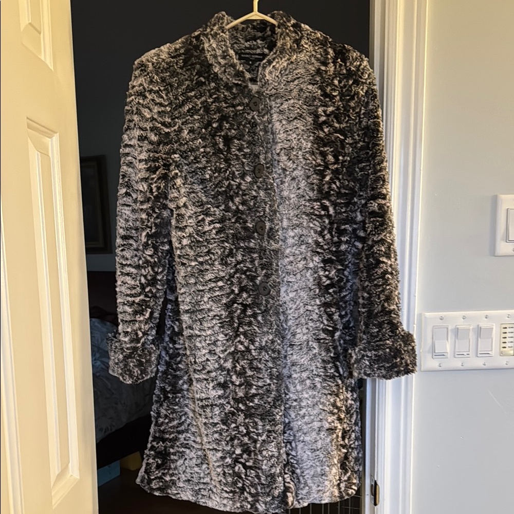 Elegant Gray Faux Fur Coat